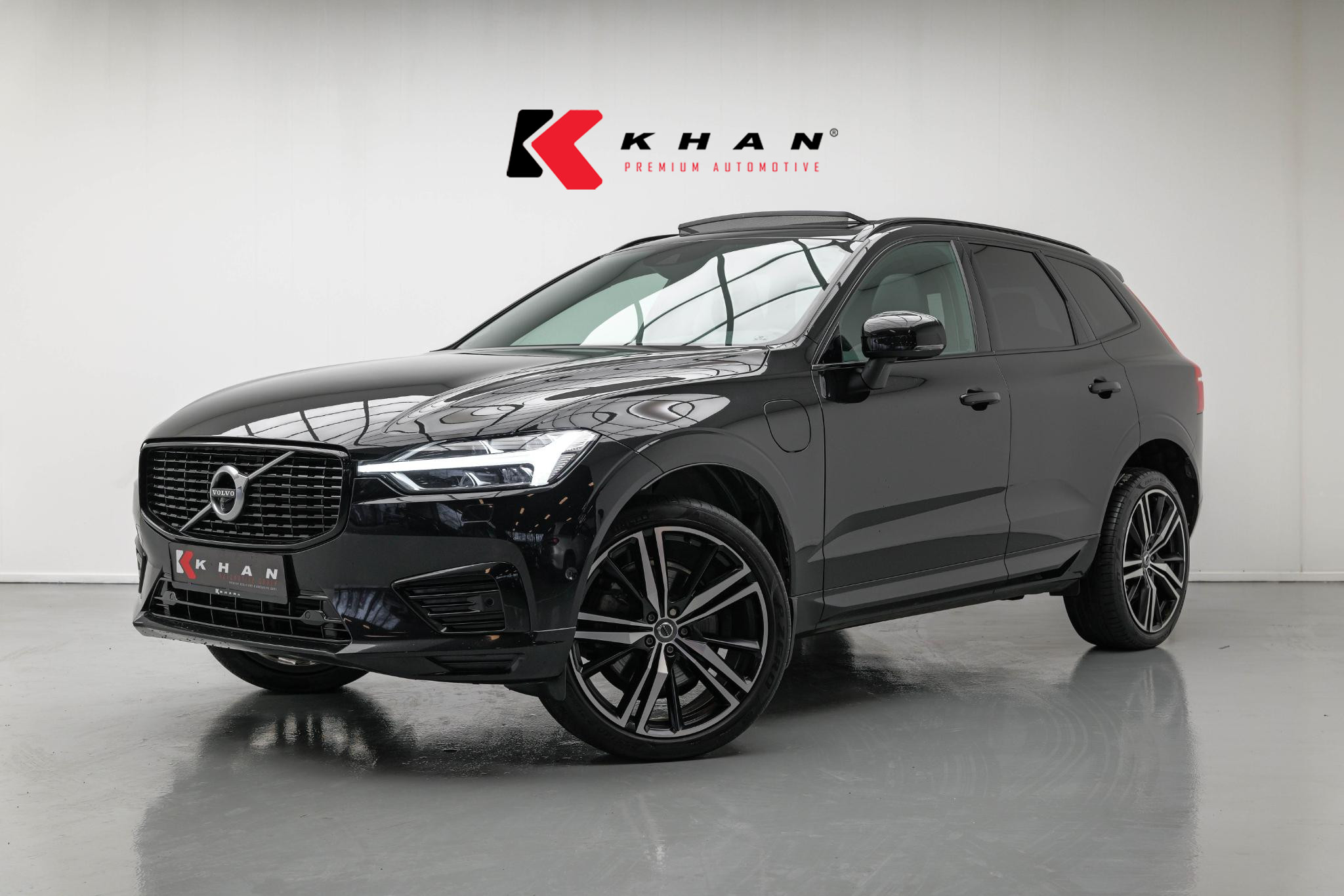 Volvo XC60 2.0 Recharge T8 AWD R-Design | KHAN Premium Automotive